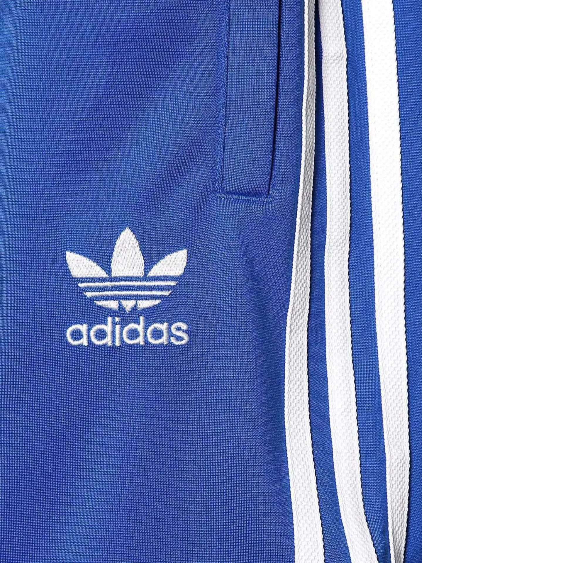 Youthful and sporty shorts in sleek black with iconic Adidas logo, perfect for active days and streetwear style