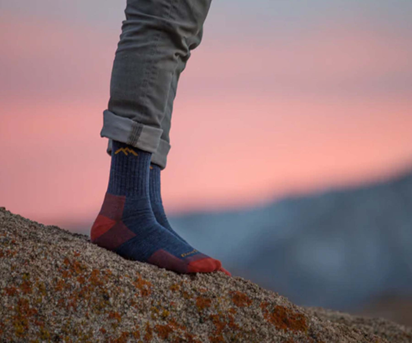 Darn Tough Men's Hiker Micro Crew Midweight Hiking Sock - Teal (1466-C Teal 0722)