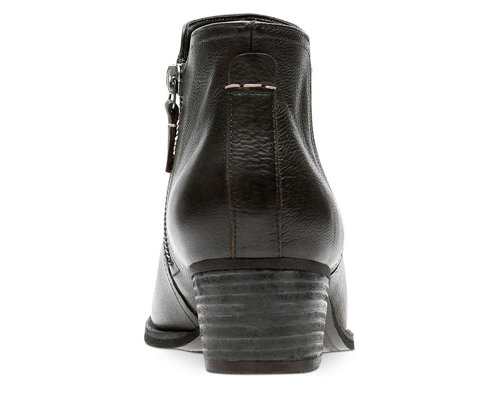 Clarks Artisan Women's Maypearl Ramie Ankle Booties Black Leather