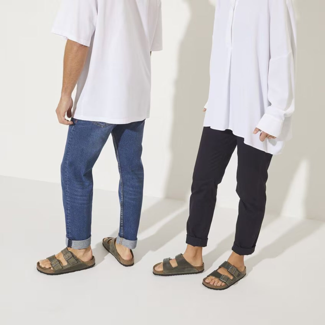 BIRKENSTOCK ARIZONA SOFT FOOTBED SLIDES - FADED KHAKI