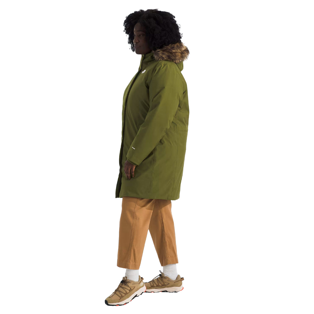 The North Face Women's Plus Size ARC Parka, lightweight waterproof jacket with a sleek design, perfect for rain and wind protection.