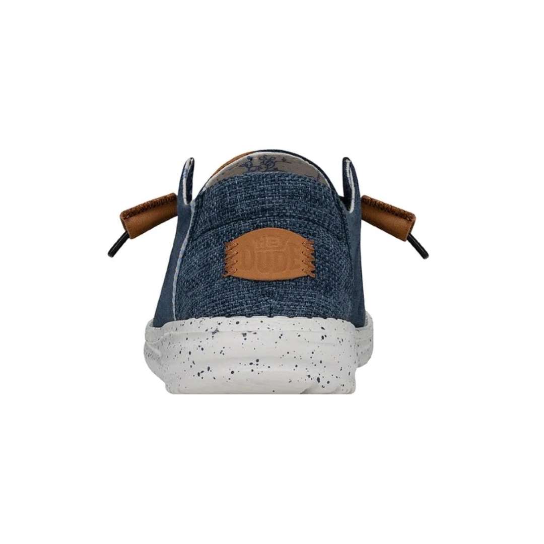 Women's Wendy Washed in Navy - A timeless and versatile addition to your wardrobe.