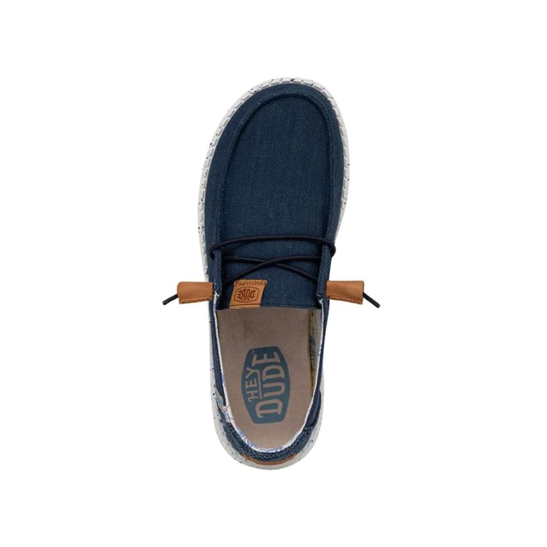Women's Wendy Washed in Navy - A timeless and versatile addition to your wardrobe.