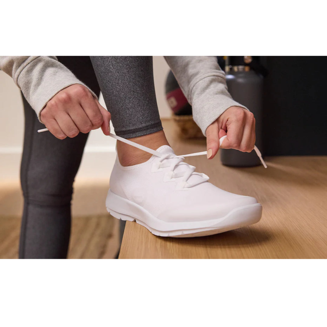 OOFOS Women's Oomg Sport LS Low Shoe