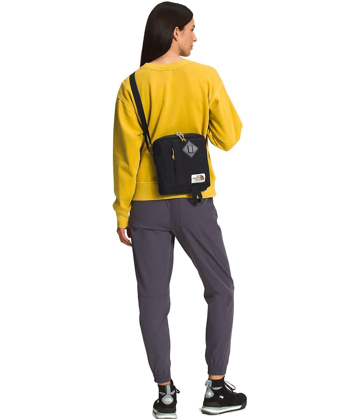 The North Face Berkeley Crossbody Pack - TNF Black/Mineral Gold NF0A52VT84Z