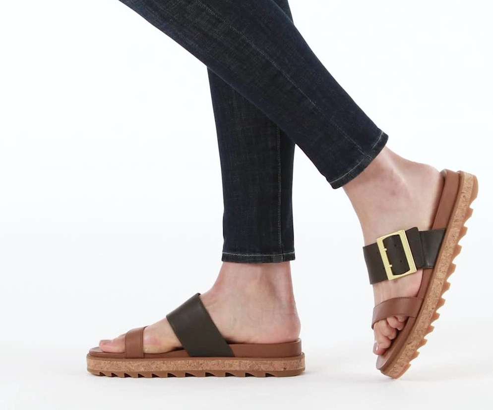 SOREL WOMENS ROAMING BUCKLE SLIDE NL4296-242 Velvet Tan