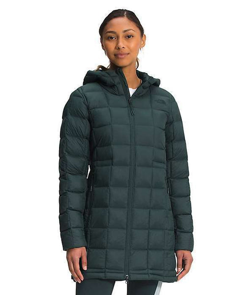 The North Face Women's ThermoBall Super Parka (TNF Black)