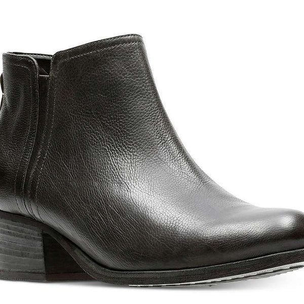 Clarks Artisan Women's Maypearl Ramie Ankle Booties Black Leather
