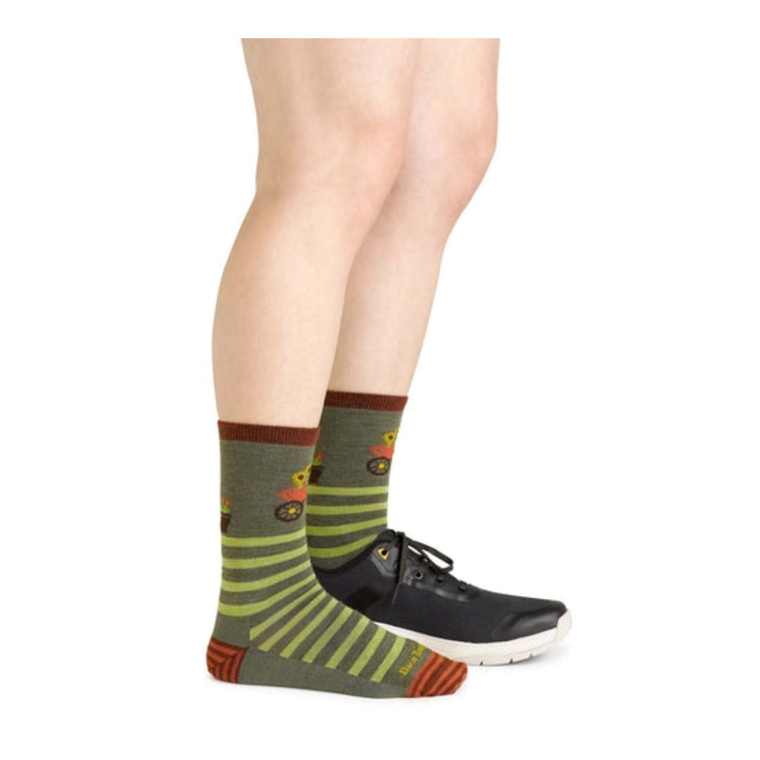 Darn Tough Women's Animal Haus Crew Lightweight Lifestyle Sock - Herb