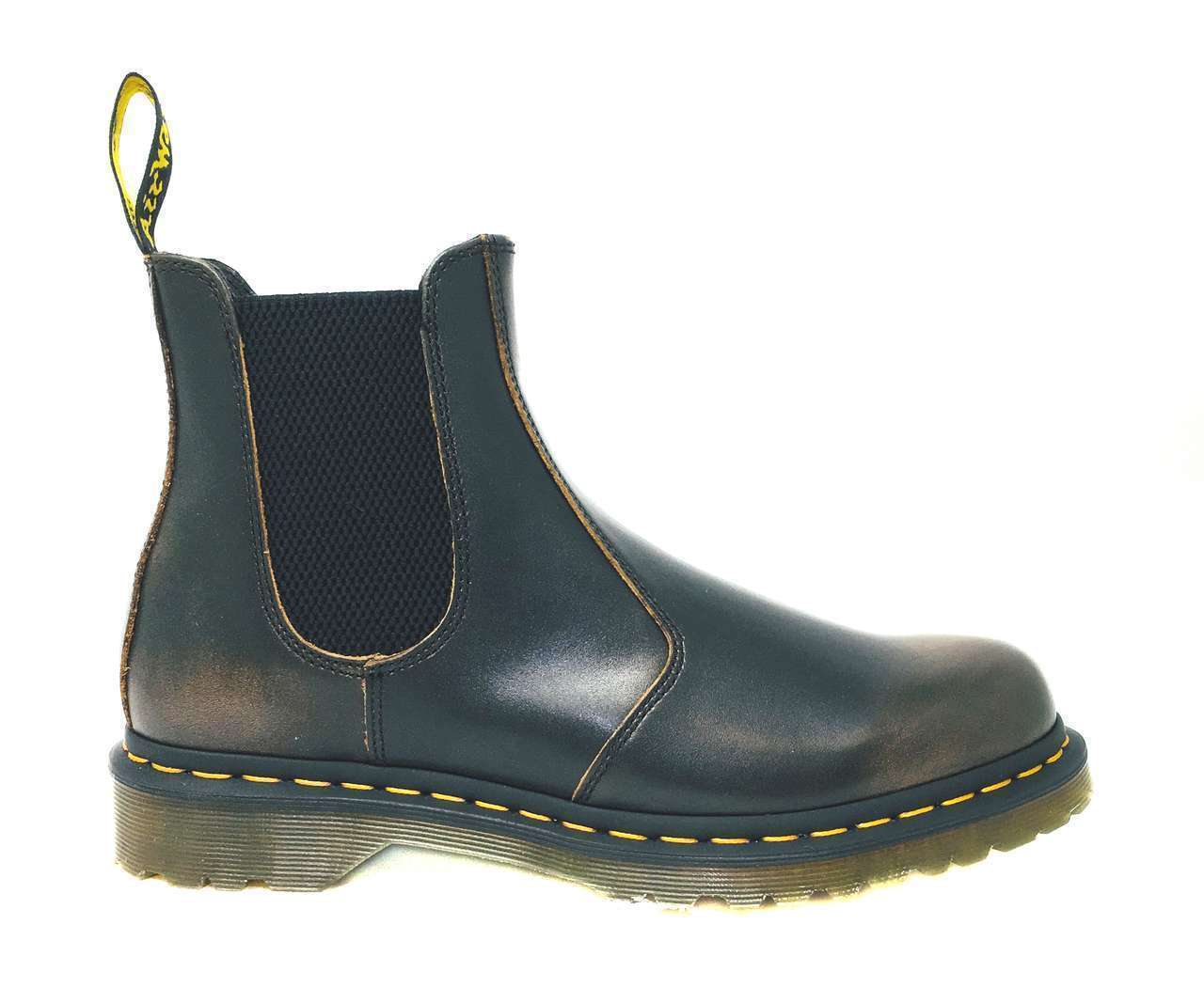 Dr. Martens Unisex 2976 Vintage Chelsea Boot (Butterscotch)