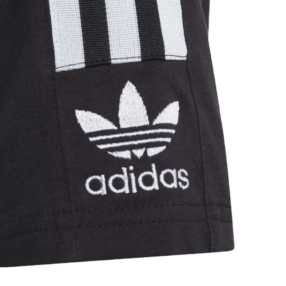 adidas Originals Boy's New Icon T-Shirt