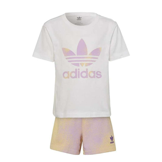 Stylish adidas Originals Girls Graphic Logo Short Tee Set with a bold logo and comfortable shorts.