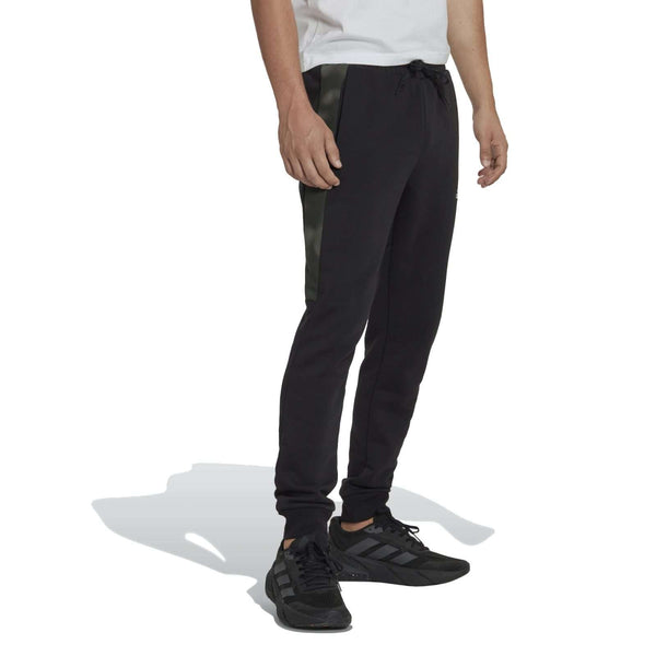 adidas Men's ESSENTIALS CAMO PRINT FLEECE PANTS , HL6929, Black
