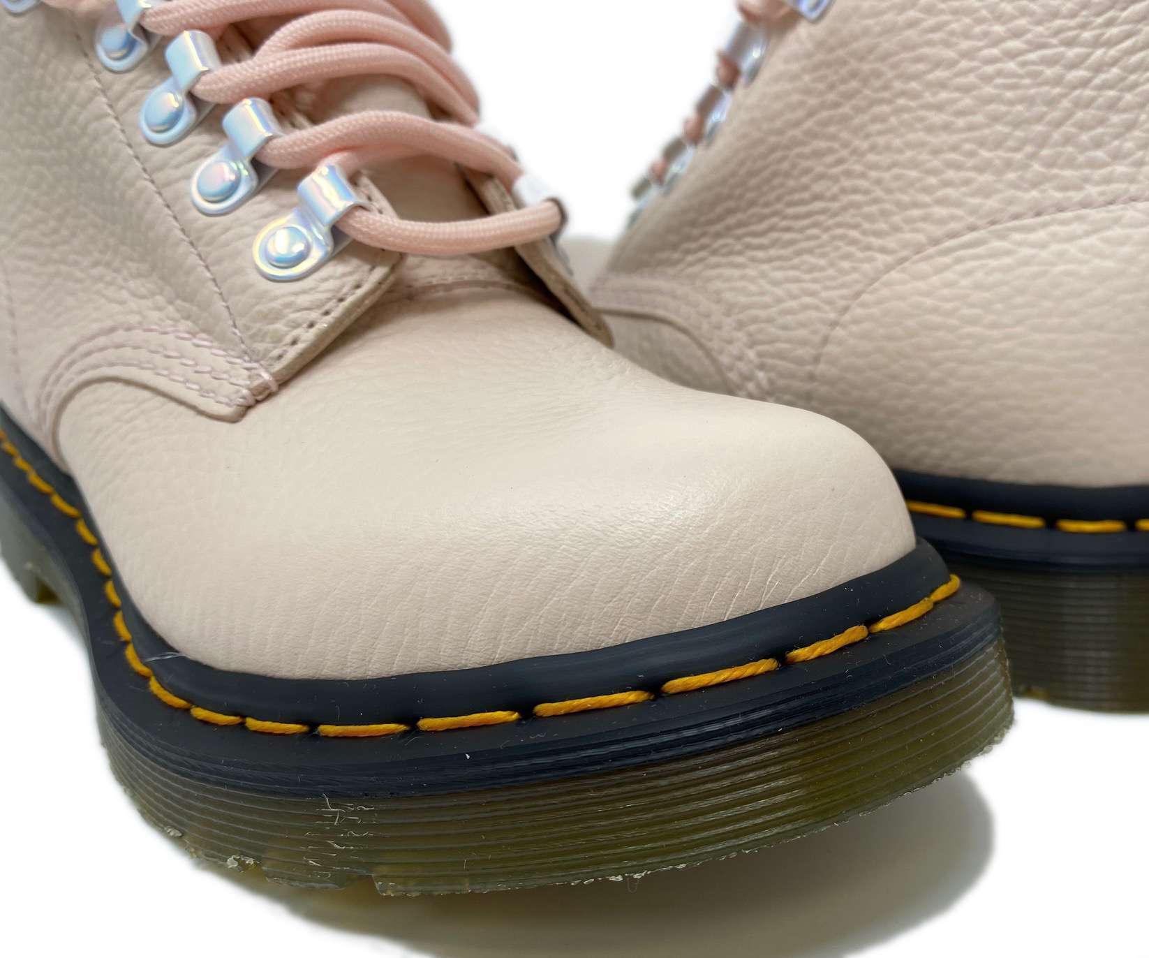 Dr. Martens 1460 Pascal Milled Nappa 26412971 Shell Pink