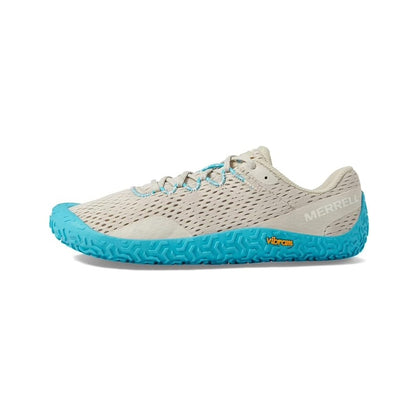 Women's lightweight minimalist trail running shoes featuring a breathable mesh upper, secure lace-up closure, flexible low-profile construction, and durable traction outsole