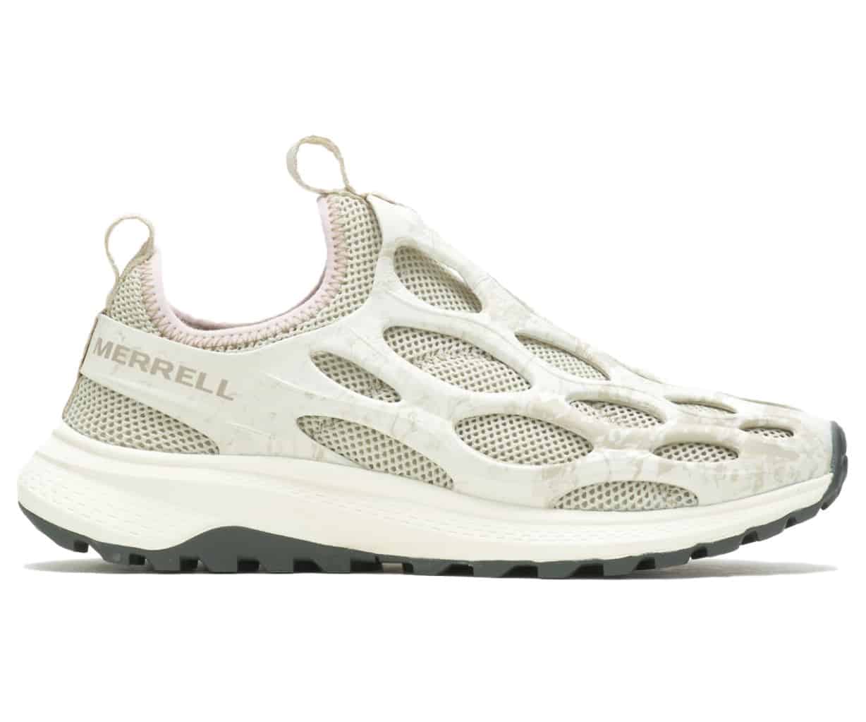 Women’s lightweight water-friendly shoes featuring a quick-drying mesh and synthetic upper, lace-up closure, breathable lining, cushioned midsole, protective toe area, and durable traction outsole for water activities and outdoor adventures