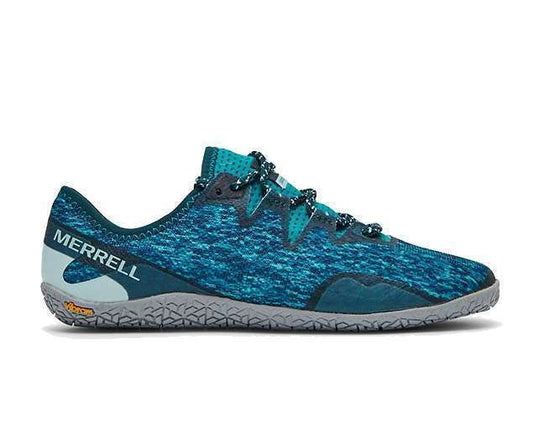 Women’s minimalist running shoes featuring a lightweight breathable mesh upper, lace-up closure, low-profile zero-drop construction, cushioned footbed, flexible design, and durable Vibram® rubber outsole for natural-feel running and active use