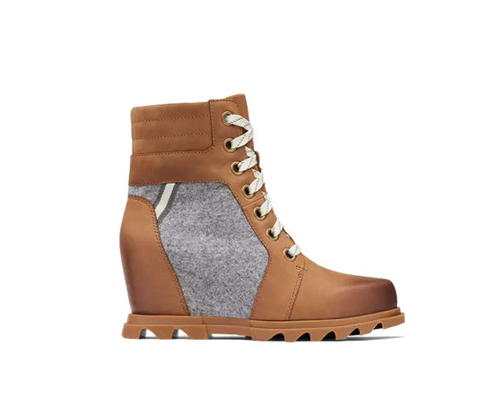 SOREL WOMEN'S JOAN OF ARCTIC™ WEDGE III LEXIE BOOTIE, NL4362-243, Taffy - Gum 2