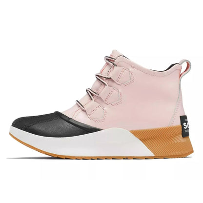 SOREL Women's Out N About™ III Classic WP Boot, a stylish waterproof boot with all-day comfort and durability for wet and cold conditions.