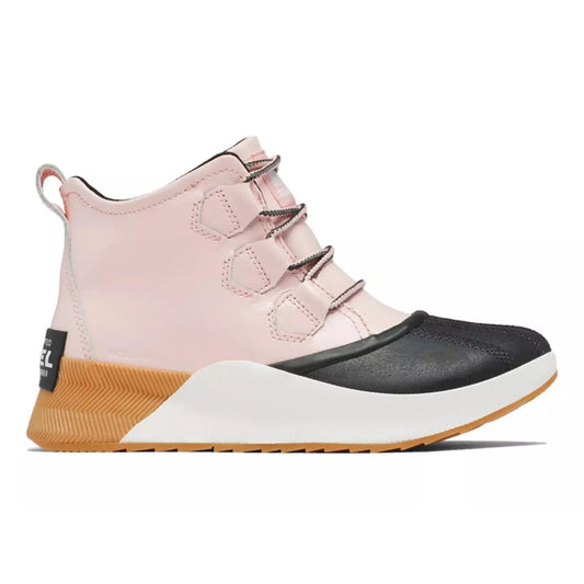 SOREL Women's Out N About™ III Classic WP Boot, a stylish waterproof boot with all-day comfort and durability for wet and cold conditions.
