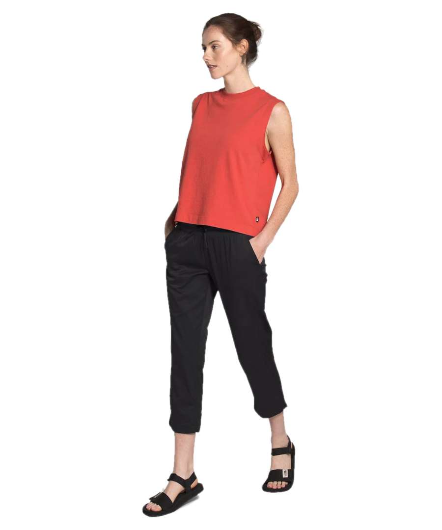 North Face Women's Aphrodite 2.0 Capri Pant #NF0A2U06ZDL (Twill Beige)