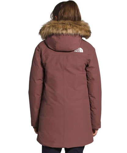 The North Face Women's New Outerboroughs Parka (Marron Purple)