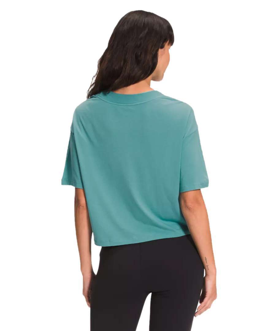 North Face Women’s Short Sleeve Half Dome Cropped Tee #NF0A4AUFZBP Bristol Blue