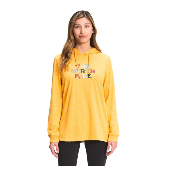 Front view of The North Face Women’s Summer Feels Tri-Blend Hoodie in soft fabric with hood and kangaroo pocket.