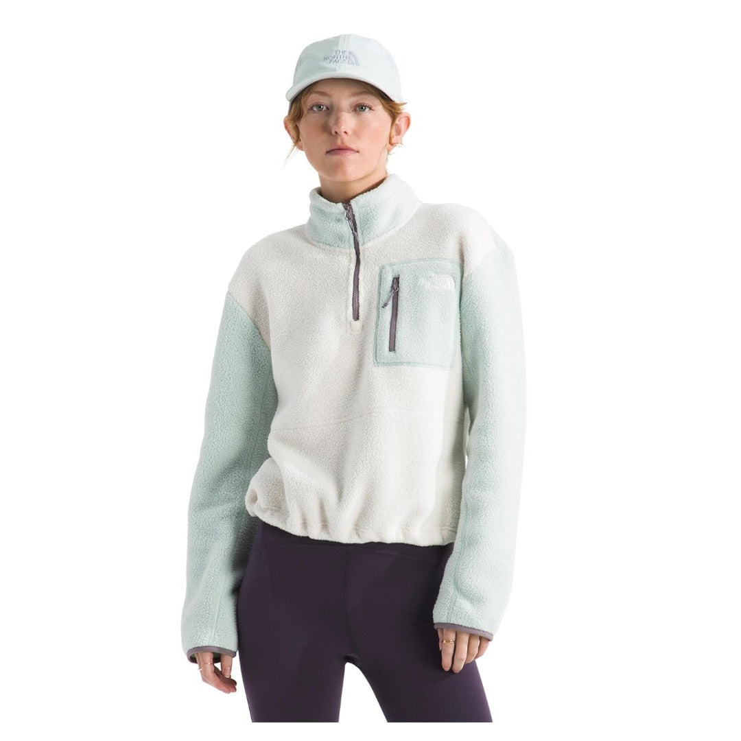 Women’s The North Face Yumiori Quarter Zip Jacket in soft fleece with quarter-zip front