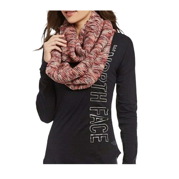 The North Face Women’s Purrl Stitch Scarf long knit winter scarf with textured purl stitch pattern and logo label.