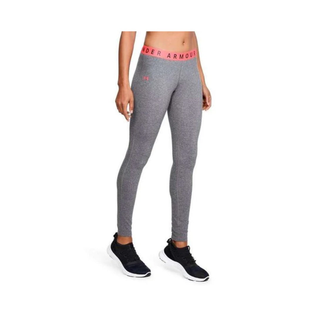 Under Armour Women’s Favorite Legging featuring a full-length, stretchy athletic design with a wide waistband.