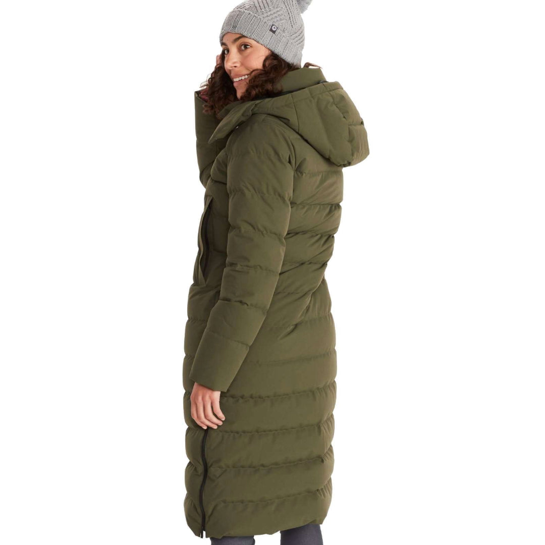 Marmot Women's Prospect Coat, a chic and warm winter wardrobe essential.