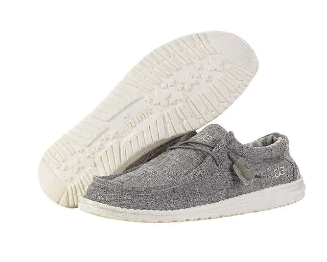 Hey Dude Men's Wally Linen Iron Loafer