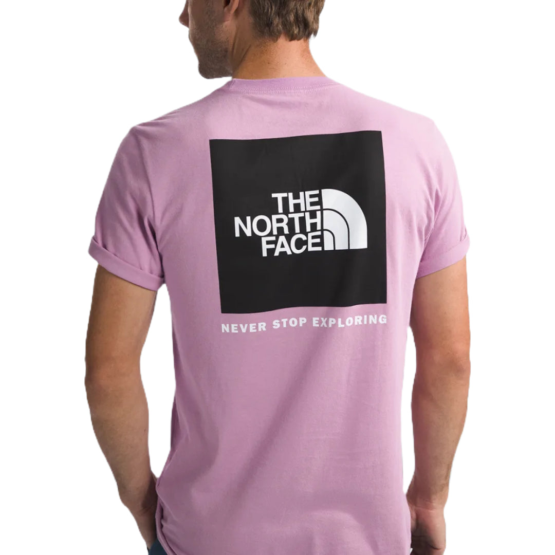 The North Face Men’s Short-Sleeve Box NSE Tee in action
