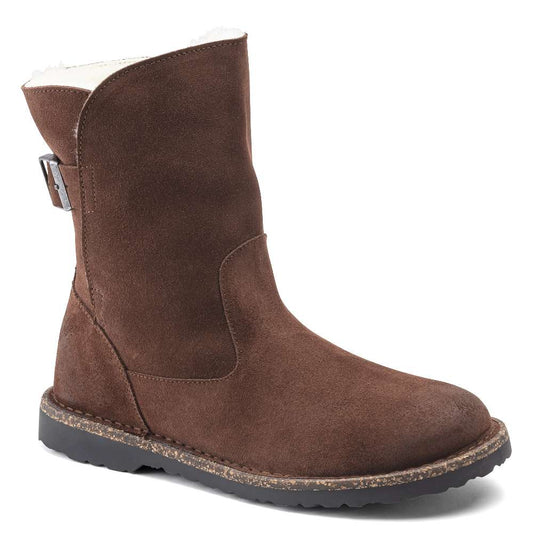 A pair of Birkenstock Uppsala Shearling boots in espresso.