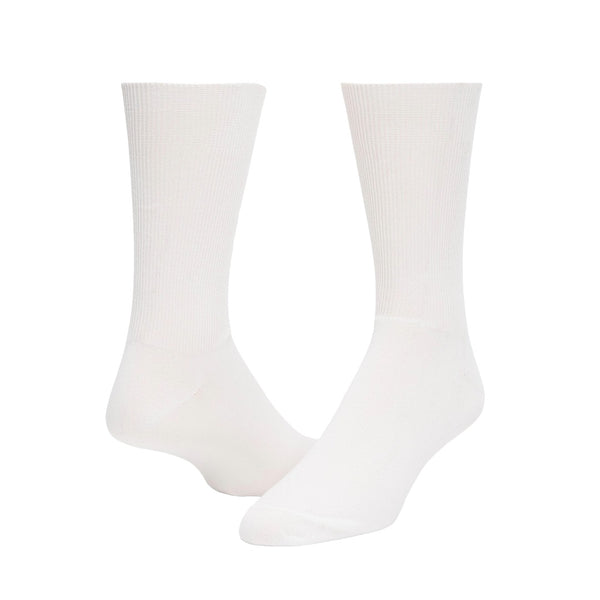 Wigwam Gobi liner socks featuring ultra-lightweight breathable knit construction, smooth low-bulk fit, and performance hiking styling for layering or everyday comfort