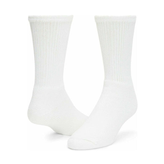 Wigwam King Cotton crew socks featuring heavyweight cushioned cotton construction, ribbed crew-length design, and durable everyday athletic styling
