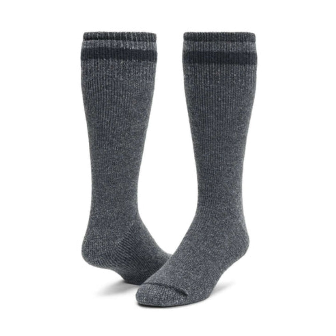 Wigwam men’s boot socks in a 2-pack with thick cushioned knit, designed for durability, warmth, and comfort when worn with work or outdoor boots