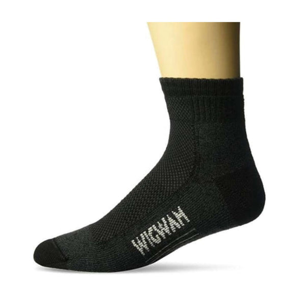 Wigwam Cool-Lite Hiker Pro quarter socks featuring breathable midweight construction, cushioned hiking comfort, and moisture-wicking outdoor performance styling
