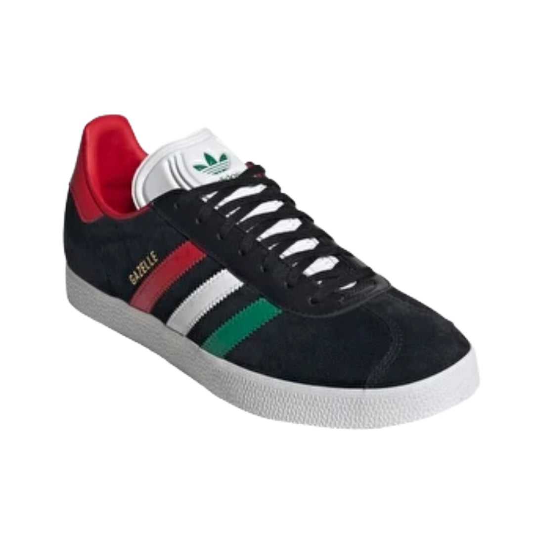Low-profile athletic shoes featuring a suede or leather upper, lace-up closure, cushioned footbed, signature side detailing, and durable rubber outsole for everyday comfort and casual wear