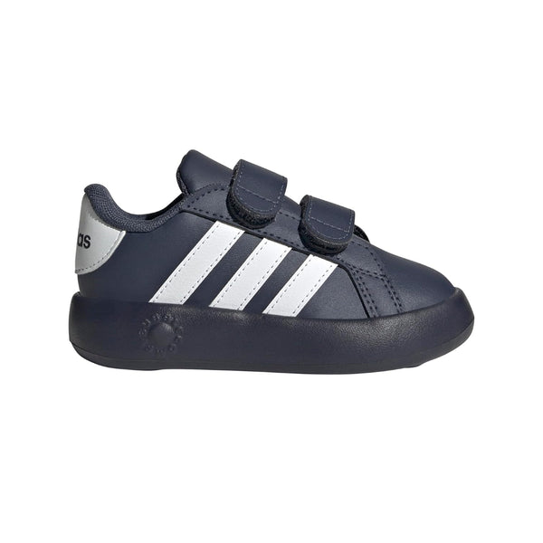 adidas Kids’ Grand Court 2.0 Sneaker in white with black 3‑Stripes and a durable rubber sole.










